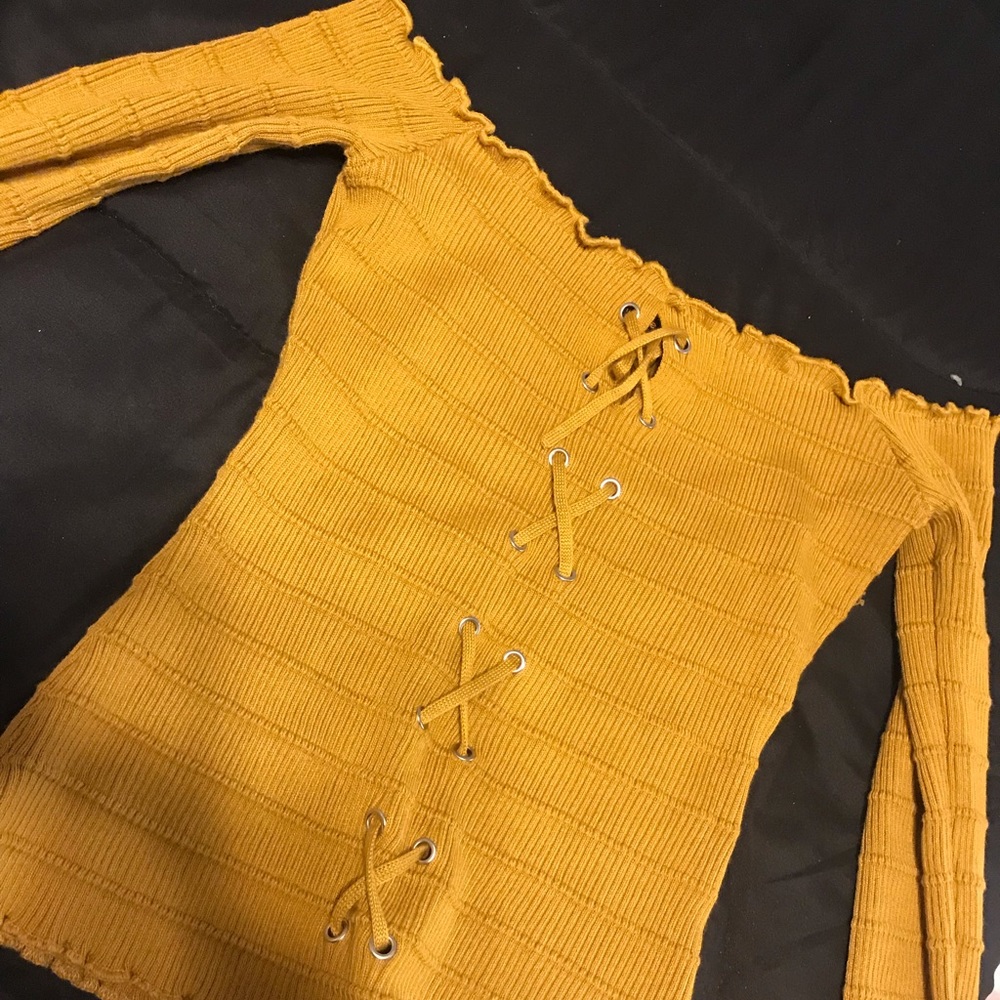 Lace up off shoulder sweater size L